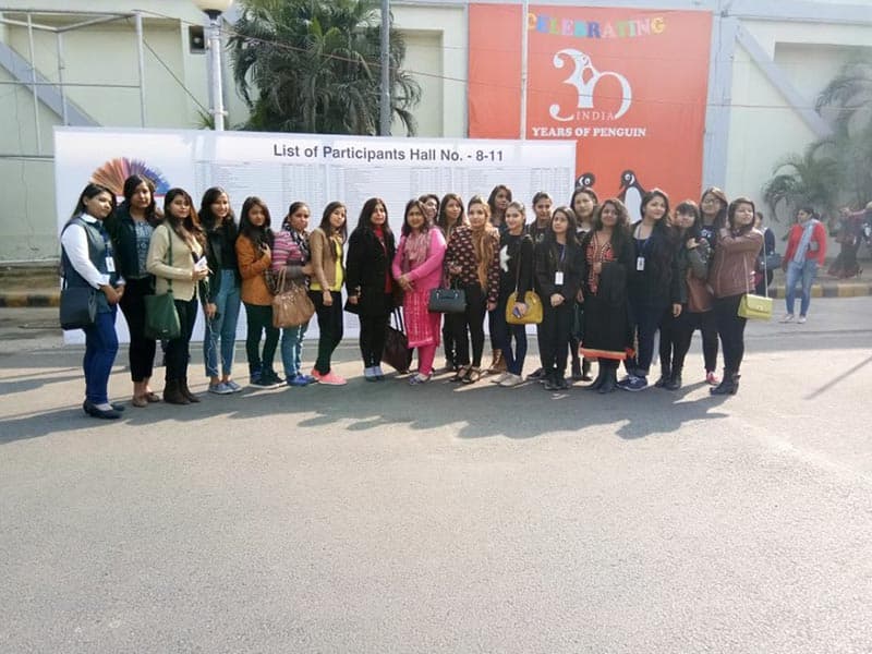 Polytechnic for Women New Delhi Visit to Book Fair photo 4